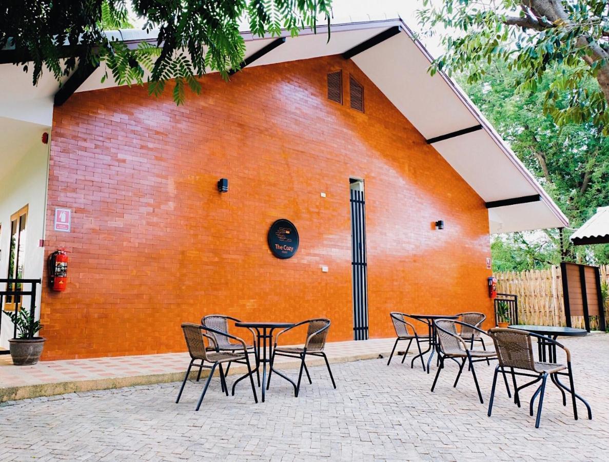 The Cozy Hotel Πετσαμπούρι Εξωτερικό φωτογραφία